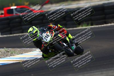 media/Jun-07-2025-TrackDaz (Sat) [[4413525952]]/A Group/1pm (Turn 1)/
